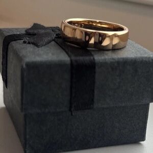 Trendy Ruffle Cigar Band Ring - Rose Gold Plated - Size 7 | Bold, Minimalist NEW